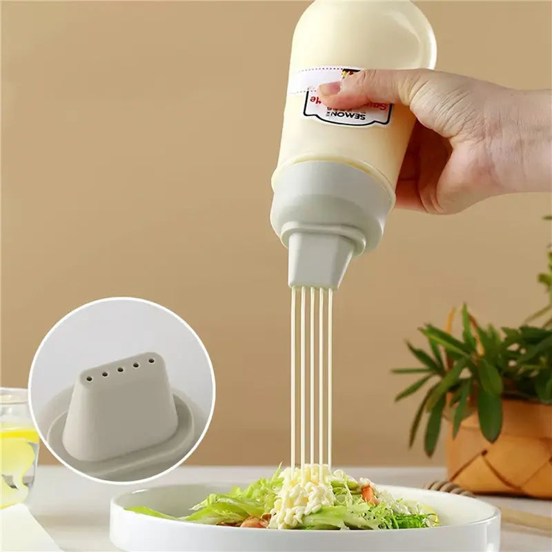 Multi-hole sauce bottle – Easy dosing made simple