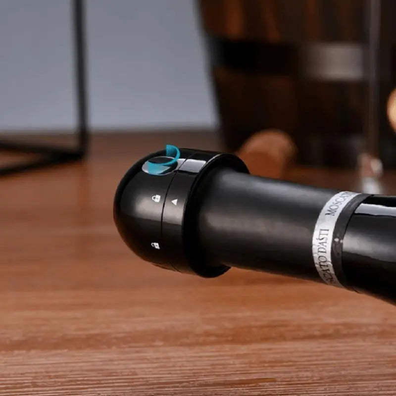 Silicone Wine Stopper – Keeps Your Wine Fresh for Days