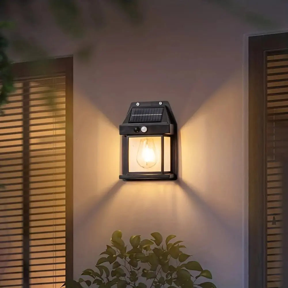 Solar wall light for outdoor use – With motion sensor & twilight automation