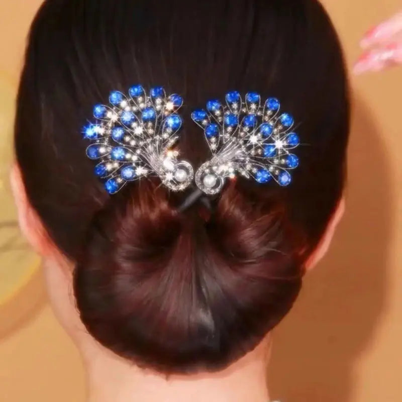 Vintage Peacock Hair Clip – Elegant & Timeless Accessory
