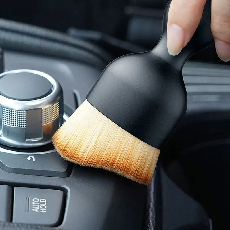 Auto cleaning brush with soft bristles