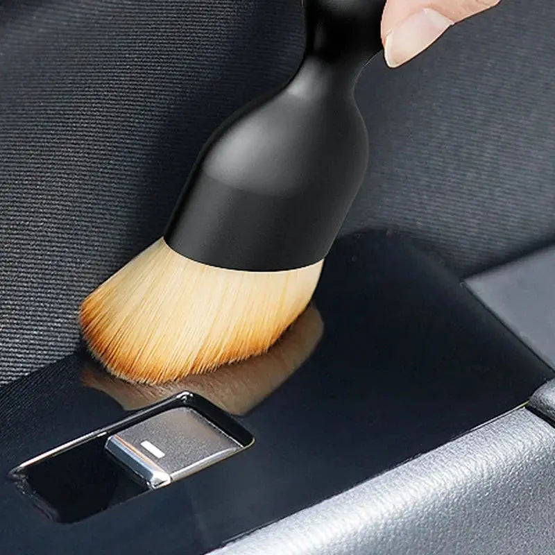 Auto cleaning brush with soft bristles