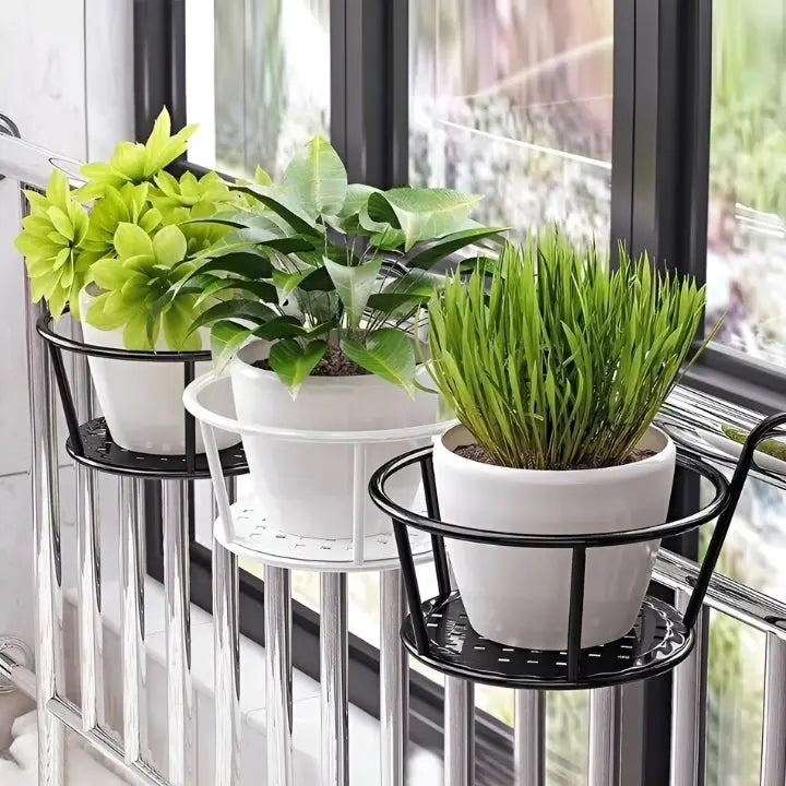 PotHanger Space-Saving Plant Display