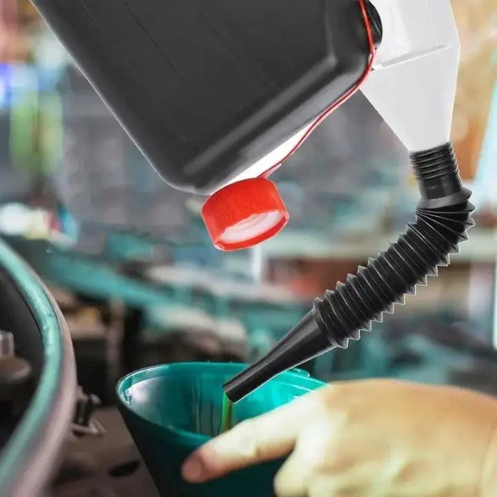 Collapsible Universal Funnel with Snap Closure