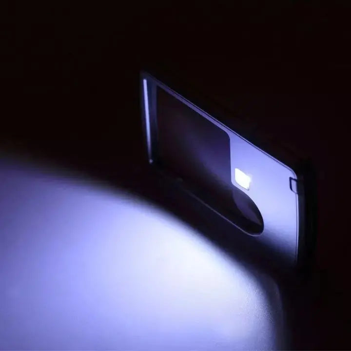 Reading Aid Magnifier with LED – 5x Magnification, glare-free & portable