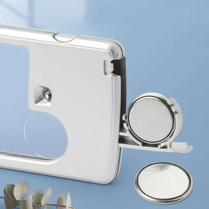 Reading Aid Magnifier with LED – 5x Magnification, glare-free & portable