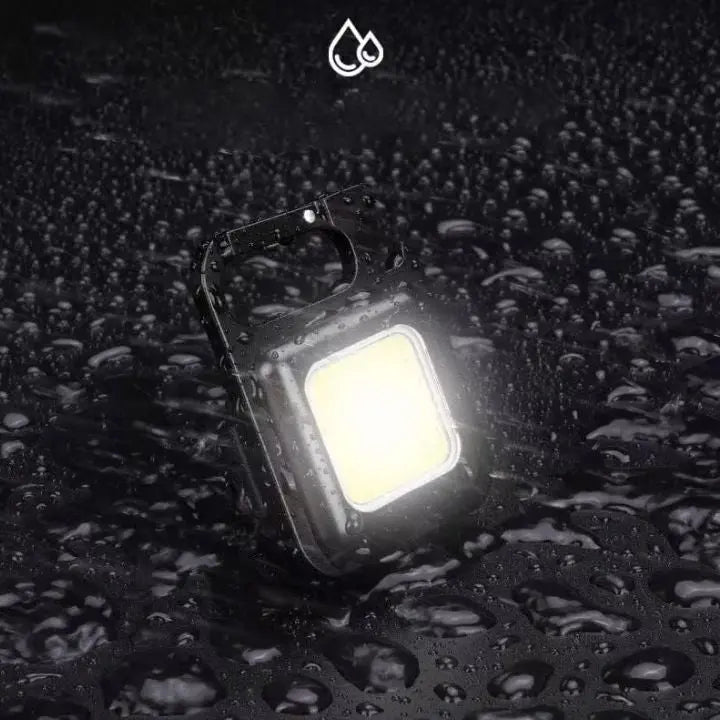 Multifunctional Keychain Emergency Light | Compact & Ultra Bright