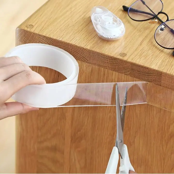 Nano double-sided tape – strong, reusable