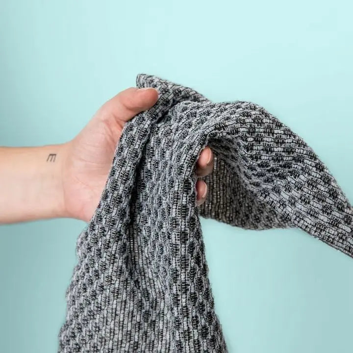 Peeling Shower Towel – Exfoliating Care for Face & Body