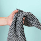 Peeling Shower Towel – Exfoliating Care for Face & Body