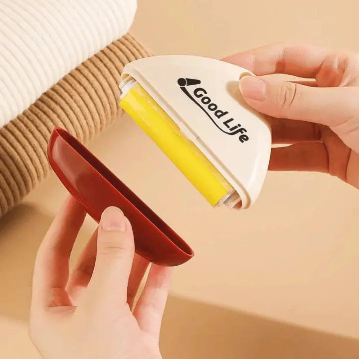 Portable lint roller – Washable, handy & reusable