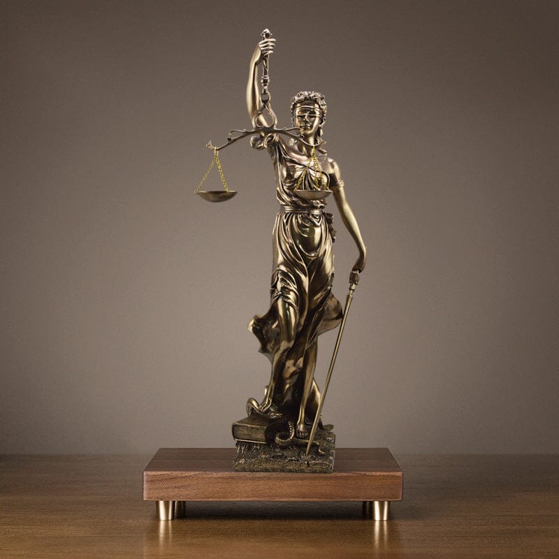 Decoration statue of the goddess of justice