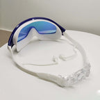 Wide-Angle Swimming Goggles with Anti-Fog Effect