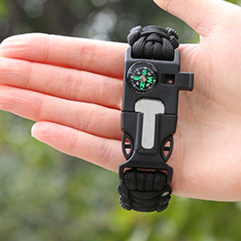 Multi-Functional Survival Paracord Bracelet