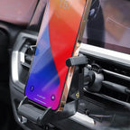 Racing seat with seatbelt