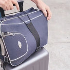 Elastic fastening belt for luggage