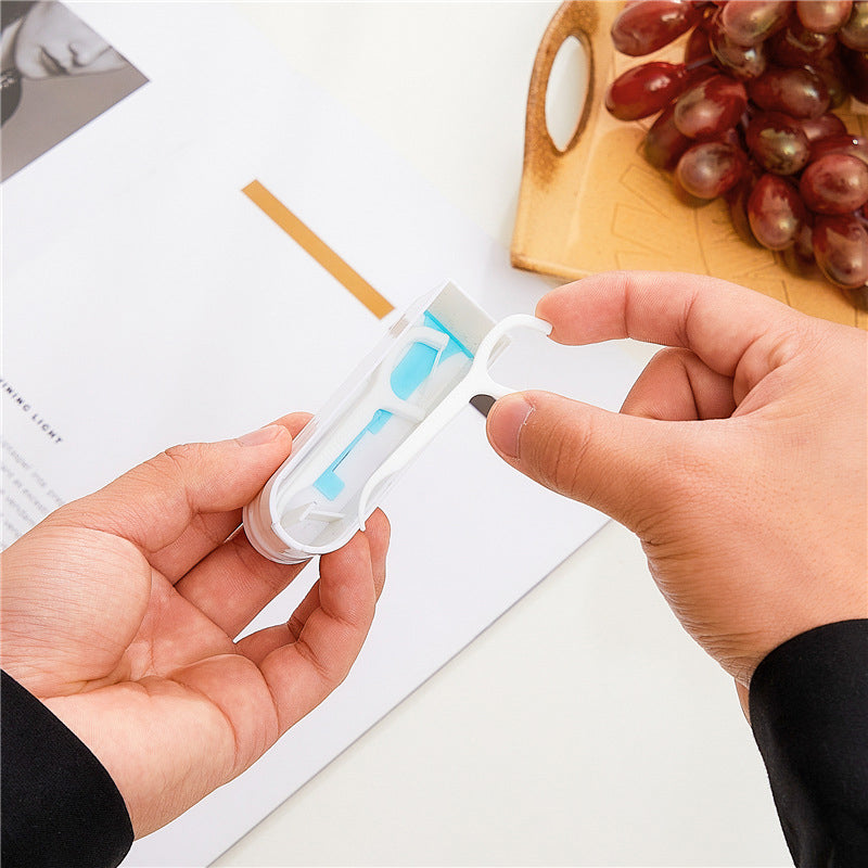 Portable Dental Floss Dispenser