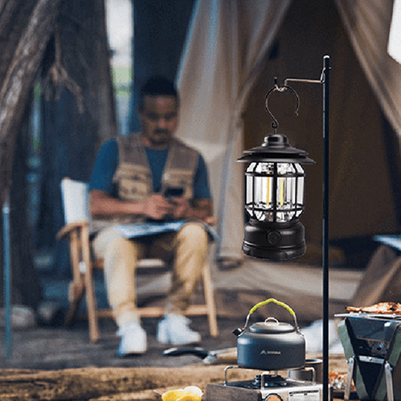 Practical and atmospheric camping lamp