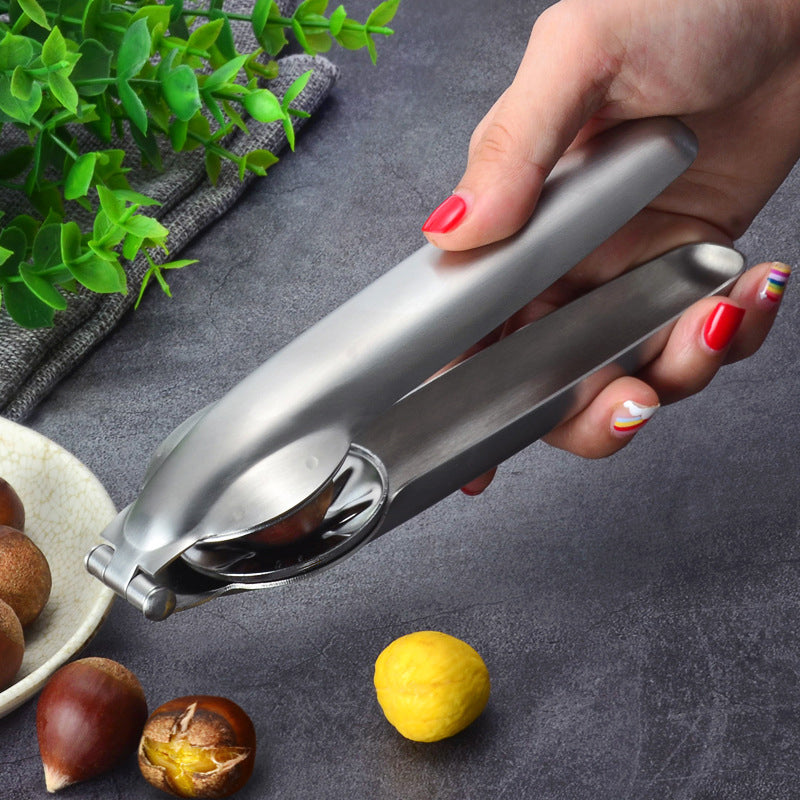 Portable Nutcracker Chestnut Clip
