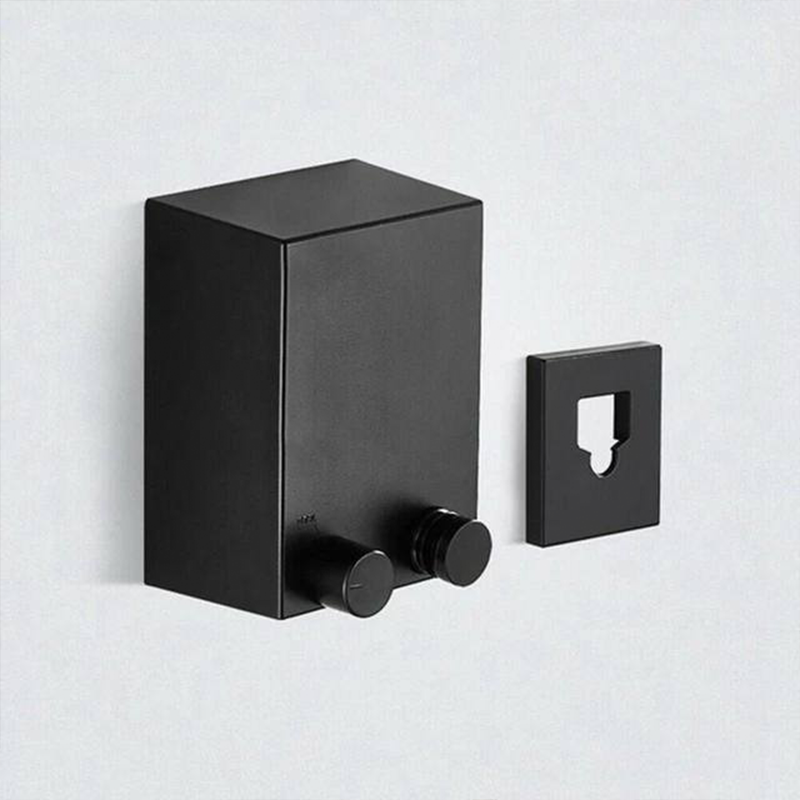 Retractable clothesline for indoor/outdoor