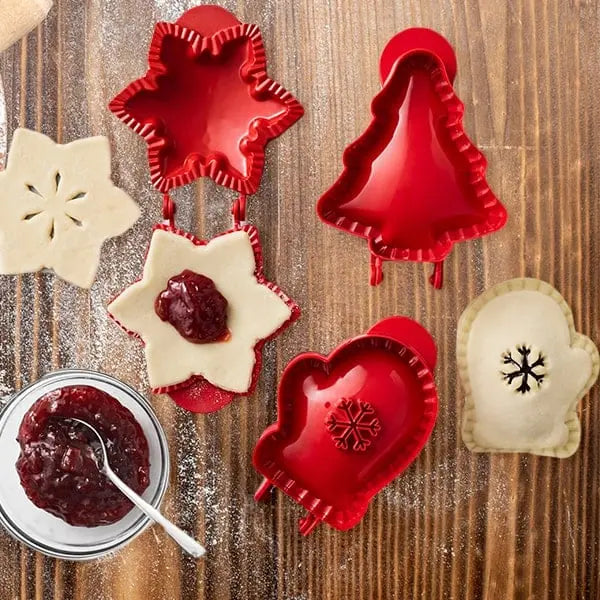 Christmas Hand Pie Maker