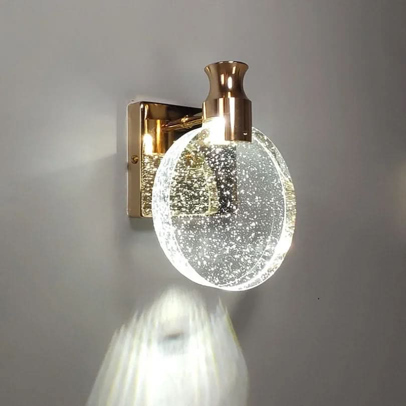 Modern LED Wall Lamp – Minimalist Circular Design