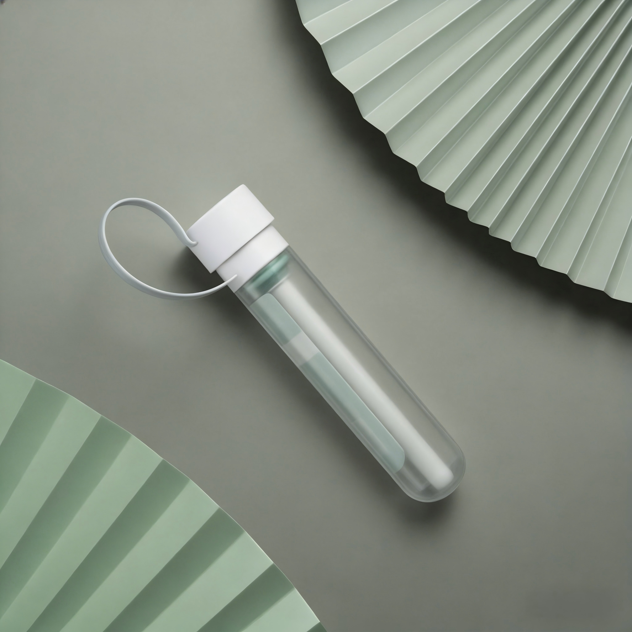 Portable Tube Humidifier, with Retractable Cable, Fine Mist & Auto-off Design, for Car, Home & Office