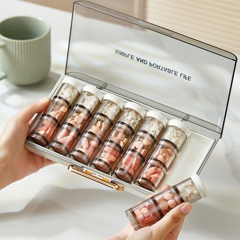 Portable high-capacity weekly pill organizer