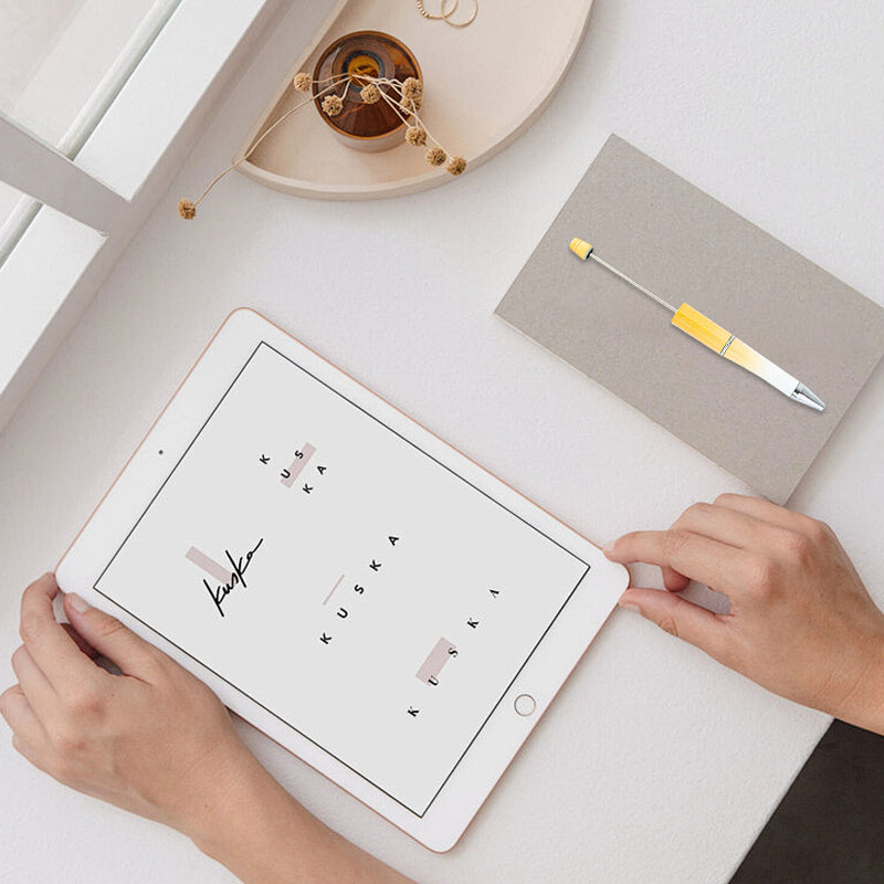 Fun and useful DIY bead pen