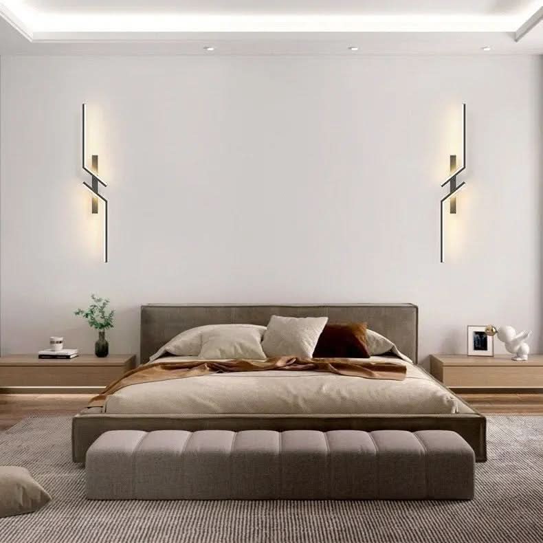 Slim LED Wall Lamp – Adjustable Natural Light Fixture