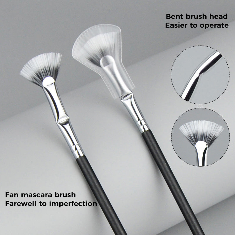 Wavy Eyelash Brush