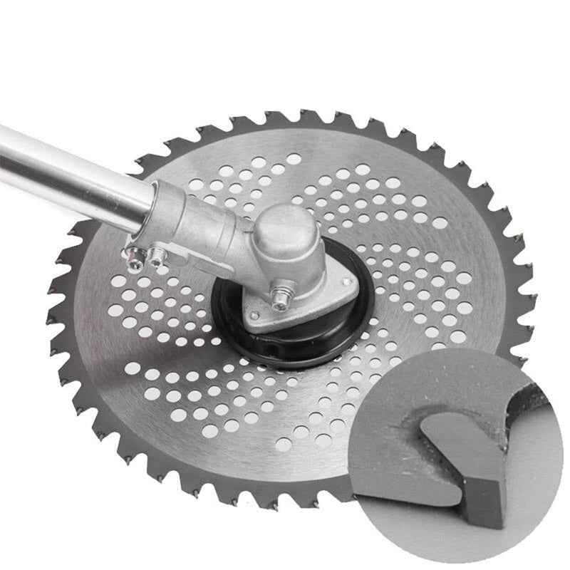 Alloyed saw blade for lawn mower