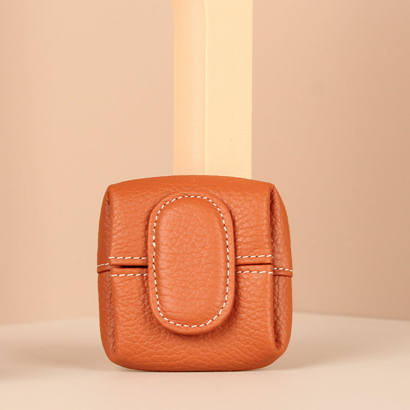 Monique | Sustainable Elegance