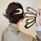 PinTwist Sleek Hair Styling