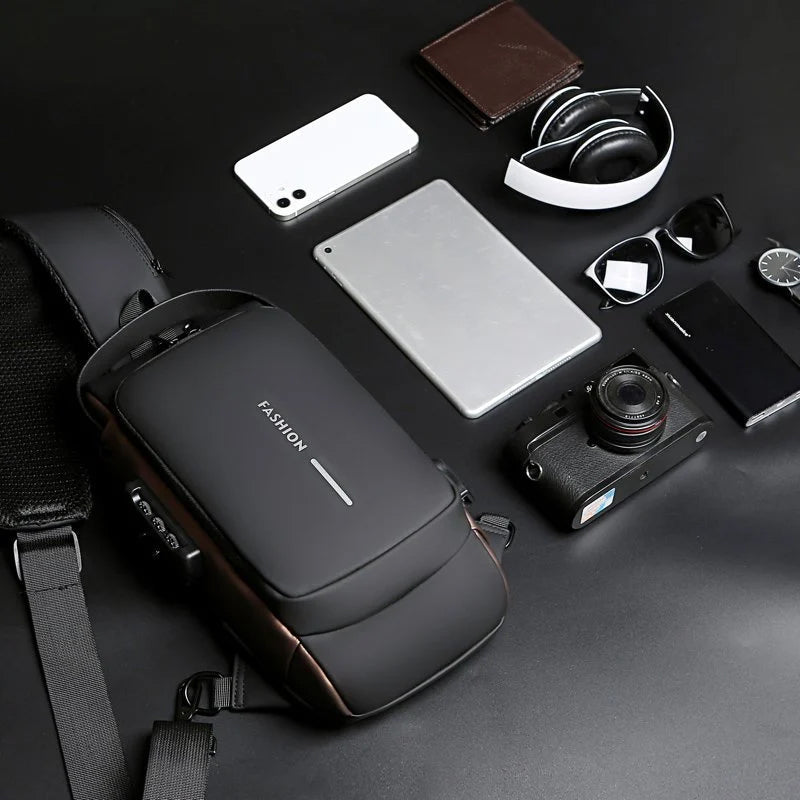 Theft-proof shoulder bag with USB charging port