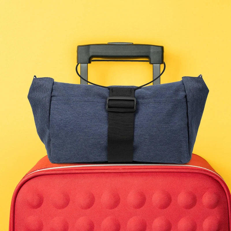 Elastic fastening belt for luggage