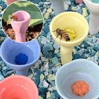 Drinking cup for bees and insects