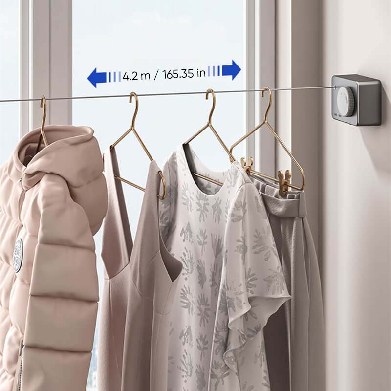 Invisible retractable laundry line