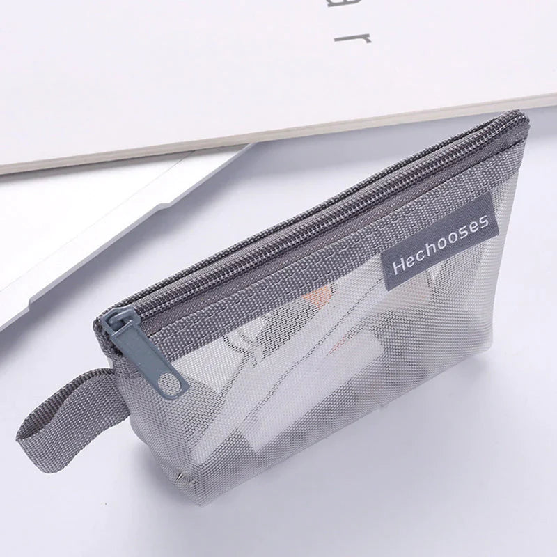 Portable mesh storage bag