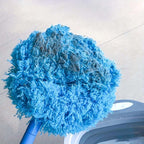 Ring shape dust brush