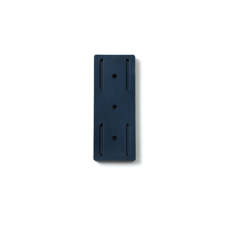 Glue-free socket holder