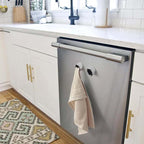 Round self-adhesive towel hooks for the kitchen