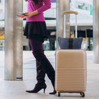 Elastic fastening belt for luggage