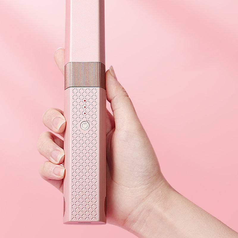 Portable cordless straightener with USB charging
