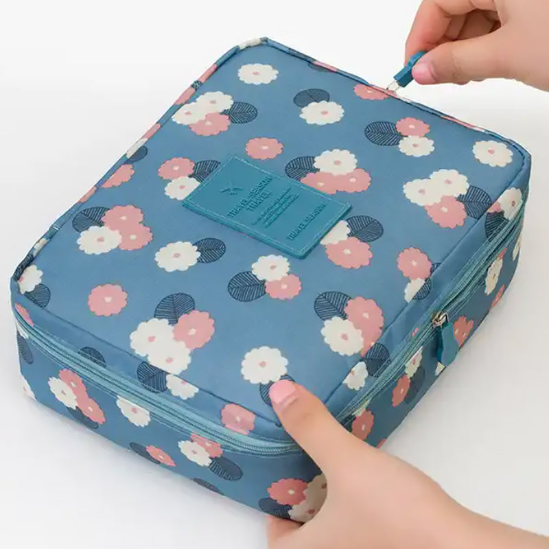 Travel Hanging Cosmetic Bag