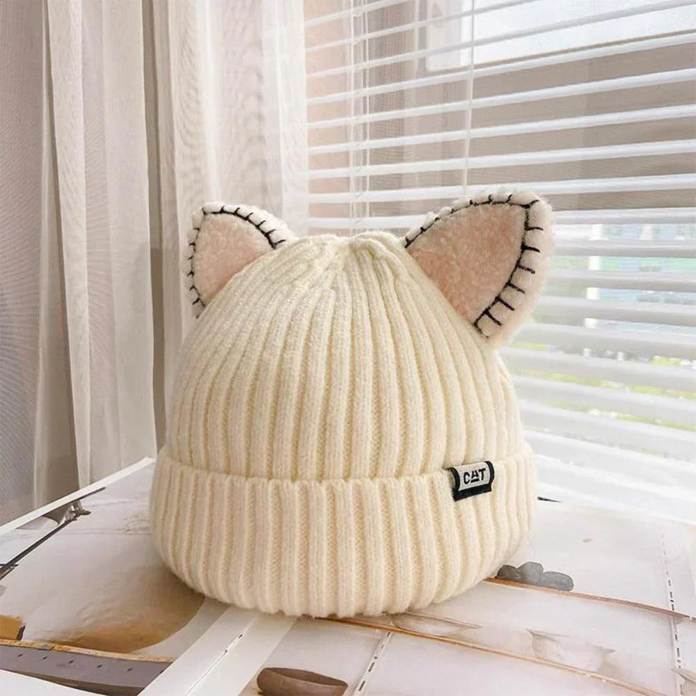 Kattenoor Winter Hat CosyCharm – Soft knitted hat for women with playful appearance