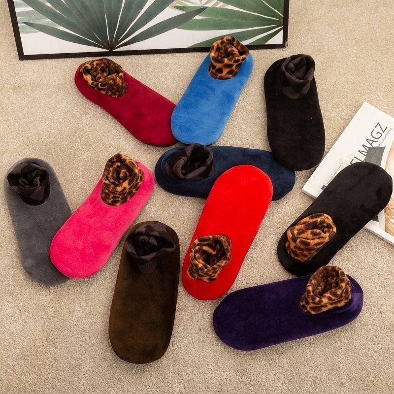 Non-slip inner thermal socks