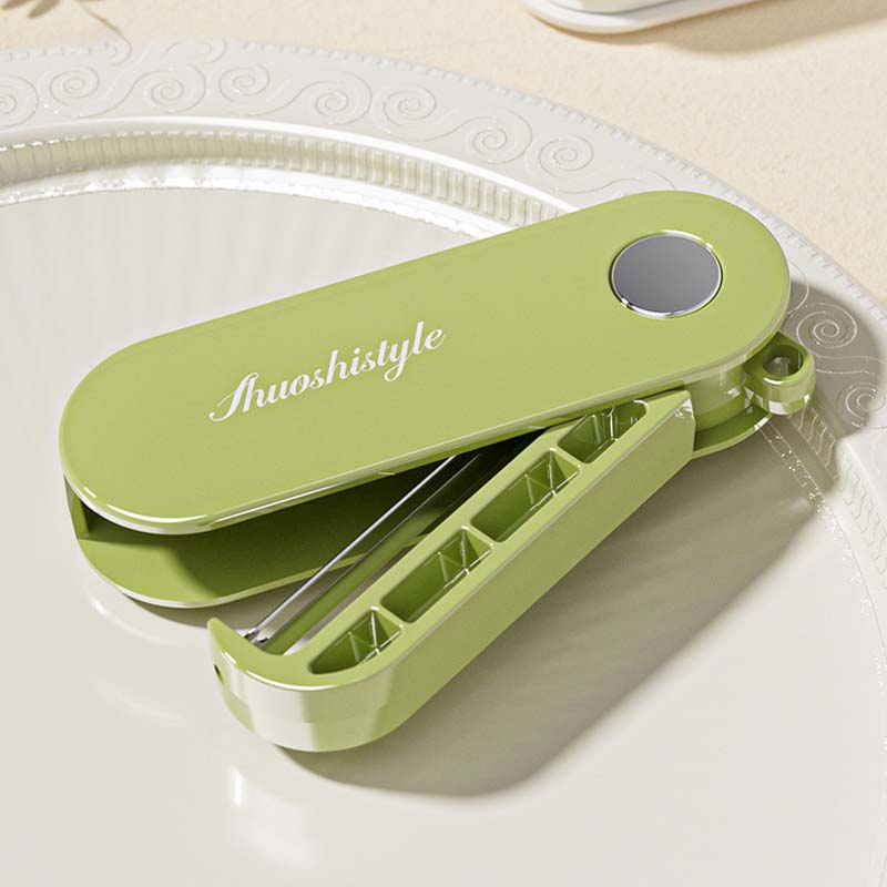 Mini portable folding peeler