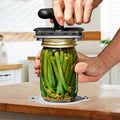 Labor-saving can opener