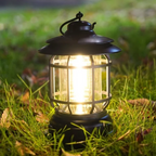 Portable multifunctional outdoor camping lamp